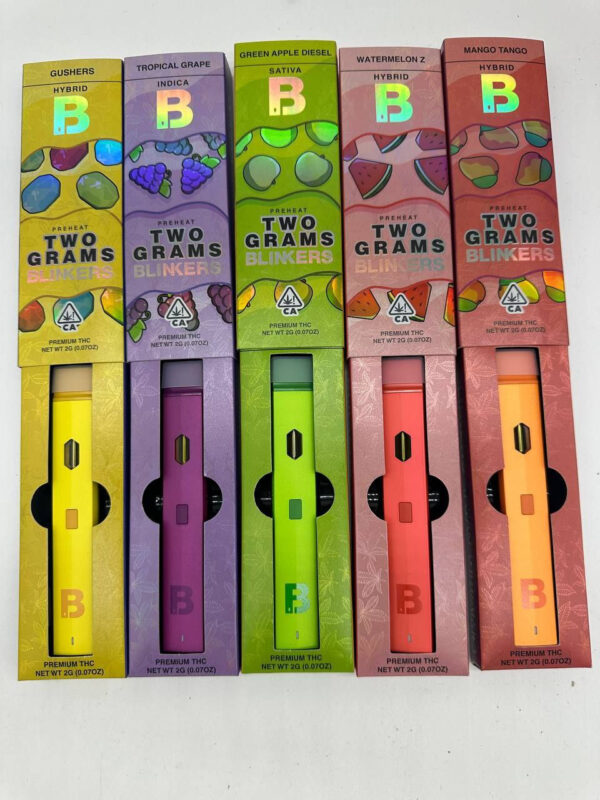 Blinkers 2g Disposable Vape pen in black with flavor label