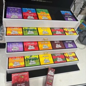 Loud Extracts 2 gram disposable vape pen with Lemon Cherry Gelato flavor